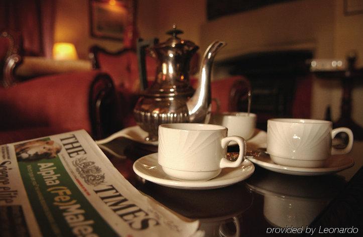 Albright Hussey Manor Hotell Hadnall Exteriör bild